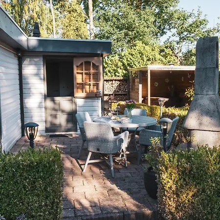 Ferienhaus Sfeervol Boshuisje Met Jacuzzi Op De Veluwe *