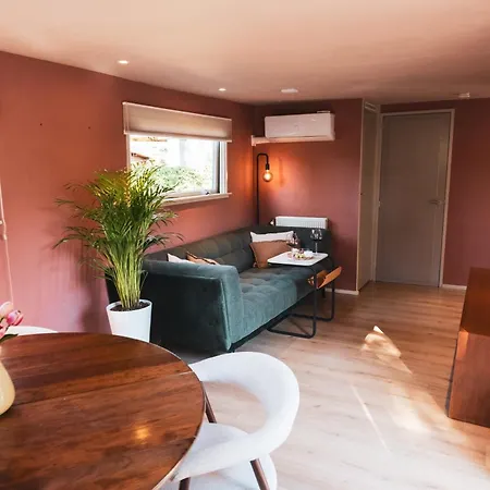 Sfeervol Boshuisje Met Jacuzzi Op De Veluwe Ferienhaus