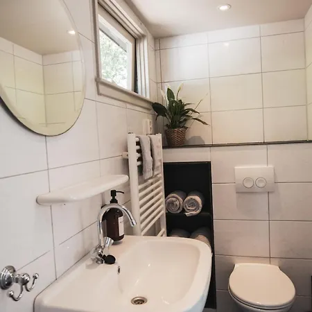 Ferienhaus Sfeervol Boshuisje Met Jacuzzi Op De Veluwe
